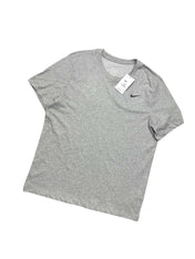*NEW* Nike T-Shirt (XL)