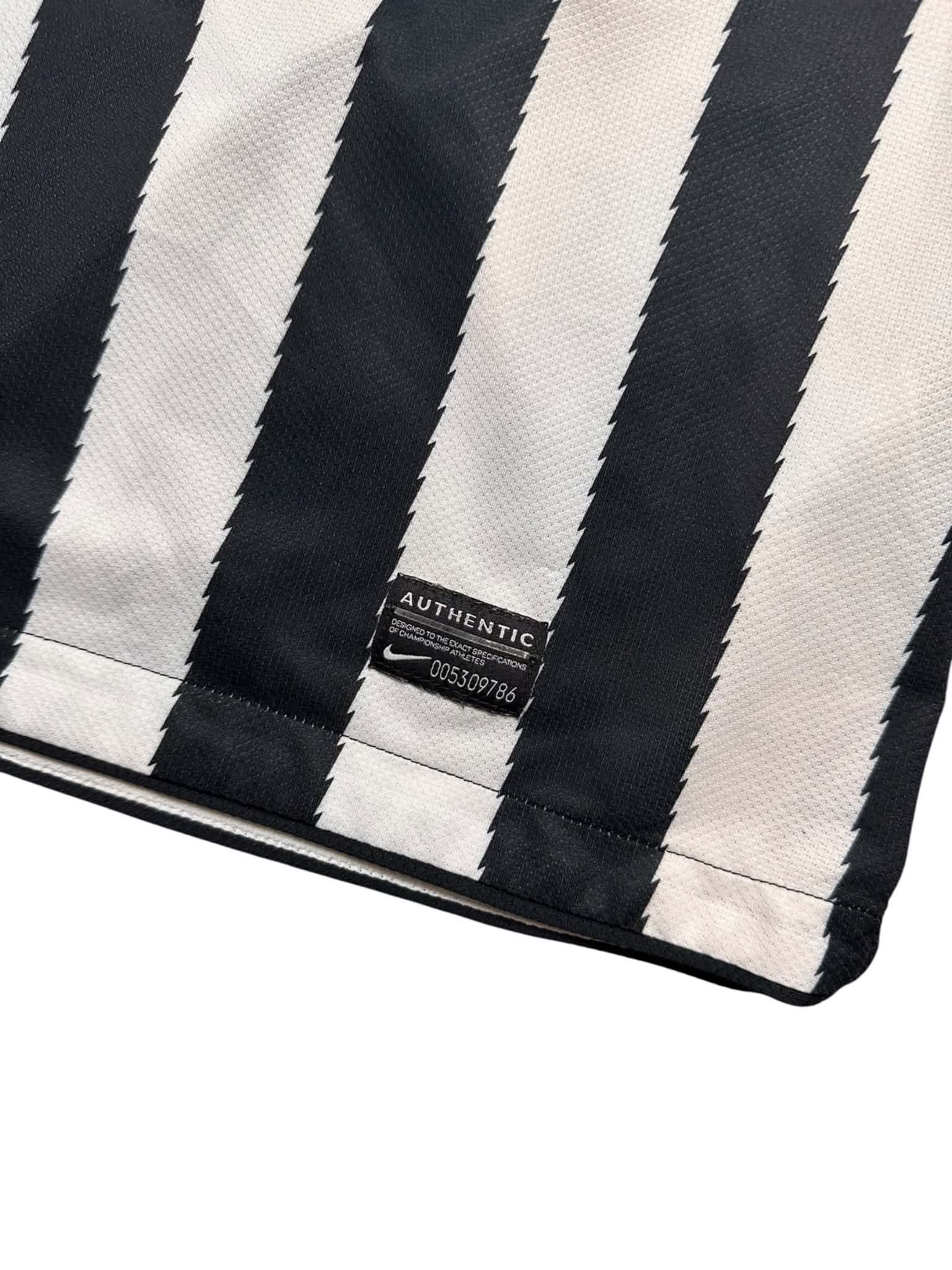 Nike x Juventus 2010-11 Jersey (S)