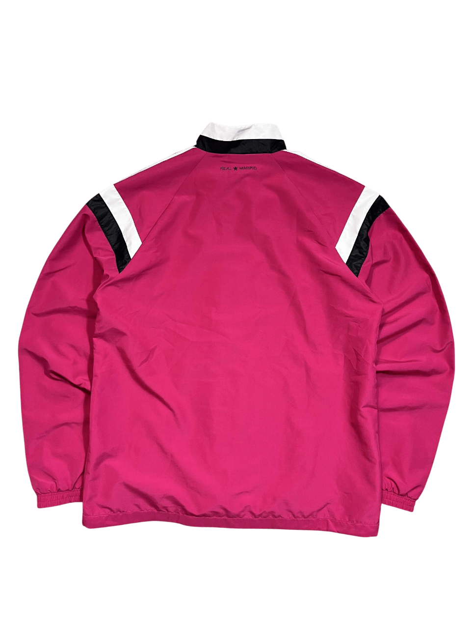 Pink Real Madrid streetwear kabát, fekete-fehér részletekkel, vintage stílus