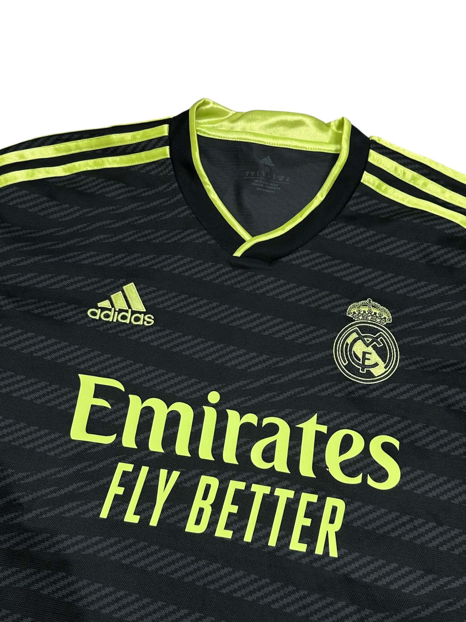 Adidas x Real Madrid 2022-23 Jersey (S)
