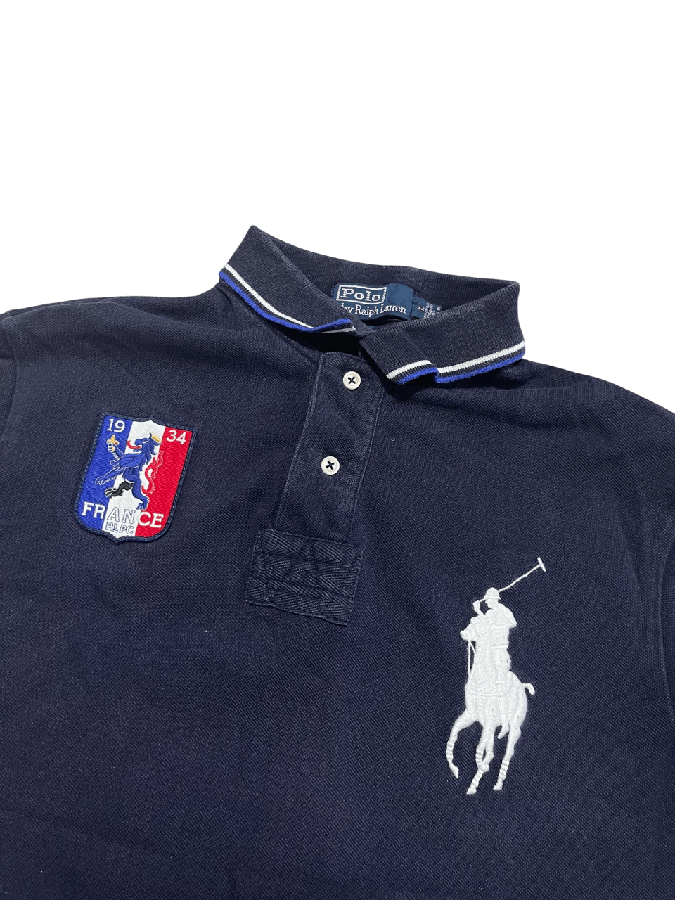 Sötétkék, Ralph Lauren vintage galléros póló Franciaország hímzett logóval.