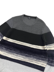 Diesel vintage stílusú, szürke-fekete csíkos kötött pulóver, streetwear divat