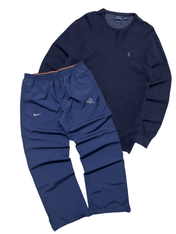 Sötétkék Polo Ralph Lauren pulóver és Nike sportnadrág vintage streetwear stílusban