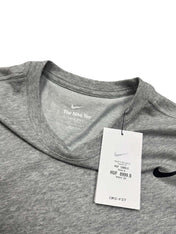 *NEW* Nike T-Shirt (L)
