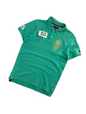 Candy Streetwear élénkzöld Tommy Hilfiger férfi piké póló hímzett Brazil zászlóval és arany címerrel